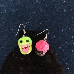 HAND-MADE ZOMBIE/BRAIN NECKLACE 🧟‍♀️